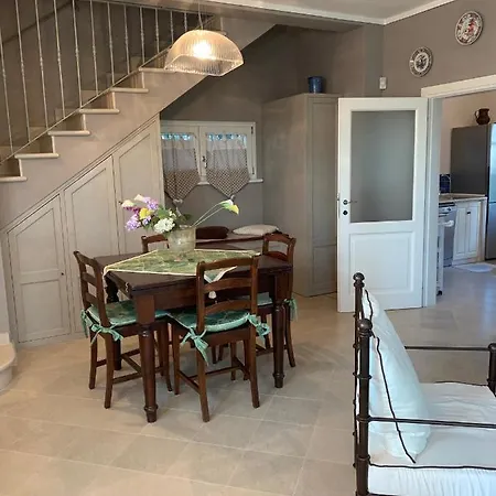 Holiday home Poderino Della Lesca *